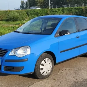 Auto noma lidostā rīga